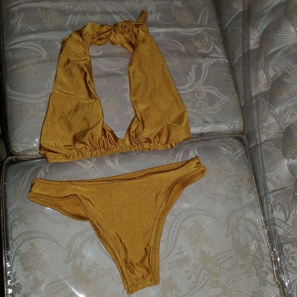 2 piece set!